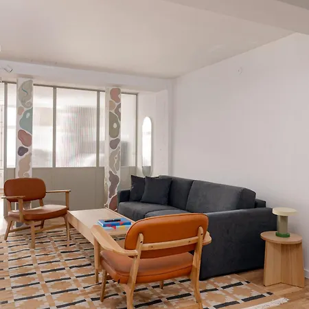 Lejlighed Chic Pad With Handpainted Art In Great Location By Daniel&jacob's
